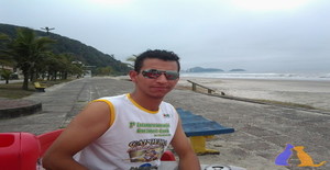 Lluizanjo 36 years old I am from São José dos Pinhais/Paraná, Seeking Dating Friendship with Woman