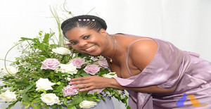 Lucianalemos 52 years old I am from Salvador/Bahia, Seeking Dating Friendship with Man