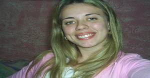 Lineloirinha19 33 years old I am from Blumenau/Santa Catarina, Seeking Dating Friendship with Man