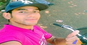 henrique 26 years old I am from Dourados/Mato Grosso do Sul, Seeking Dating Friendship with Woman
